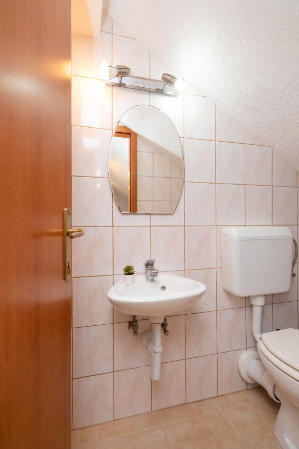 Apartment Meri Сутиван Экстерьер фото
